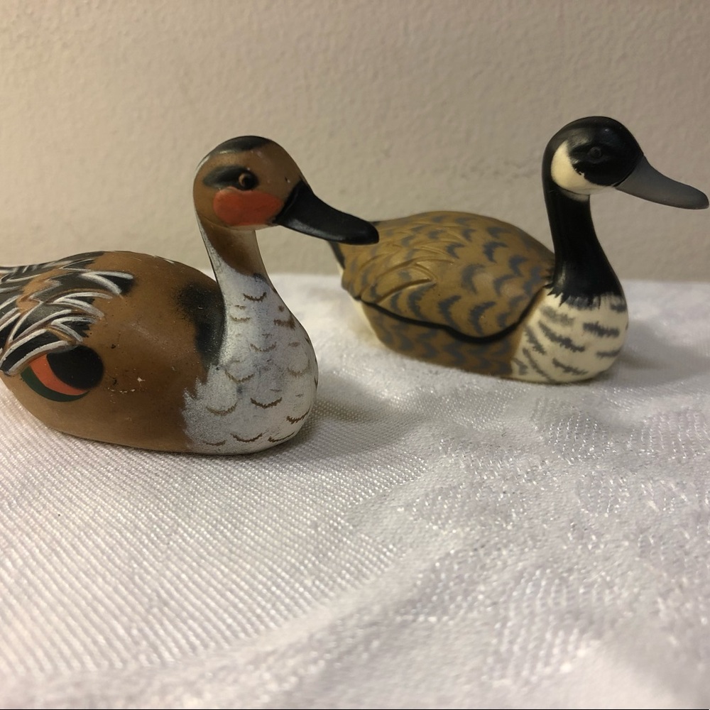 Pair of Vintage mini duck decoys made in Hong Kong